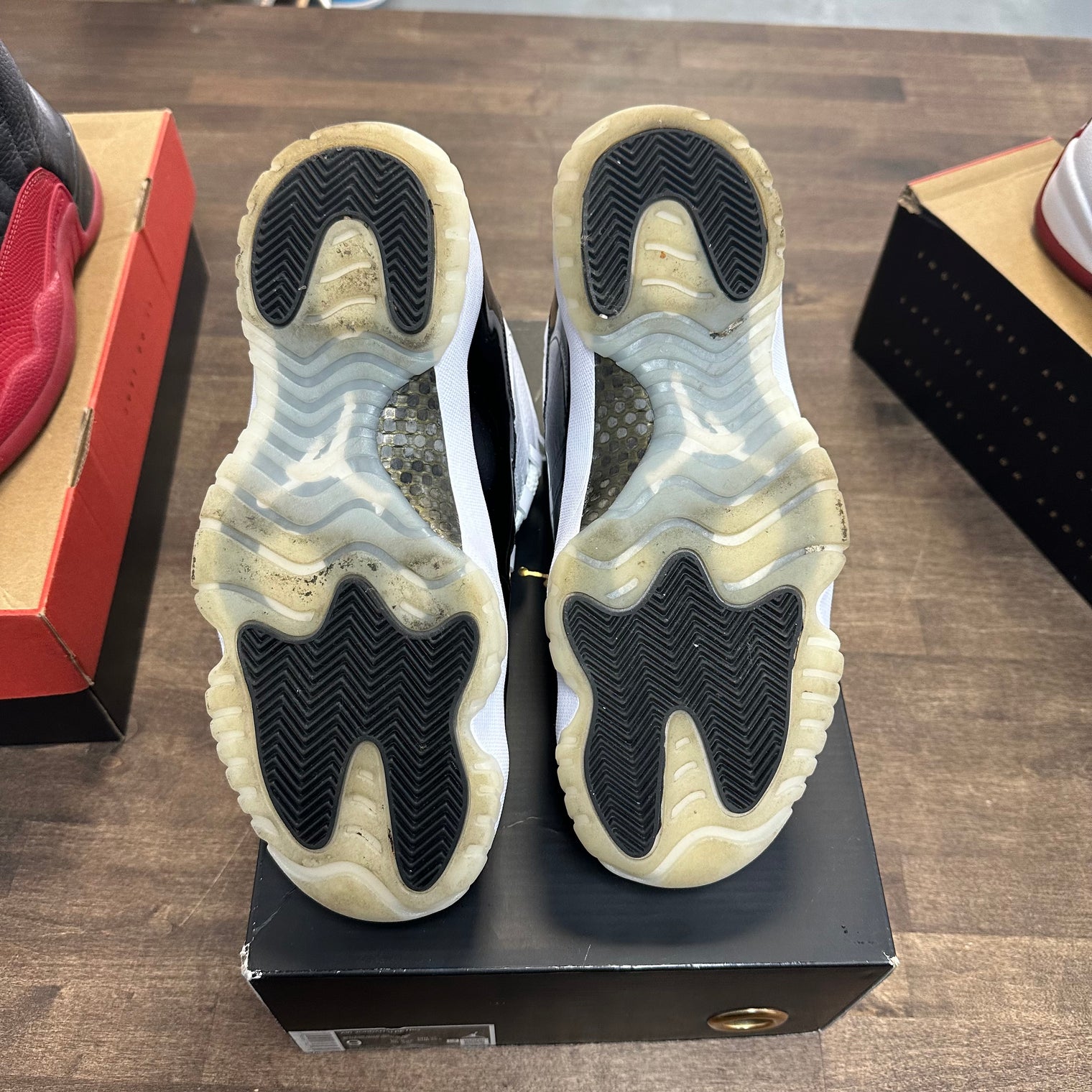 DMP Gratitude Jordan 11 (USED)