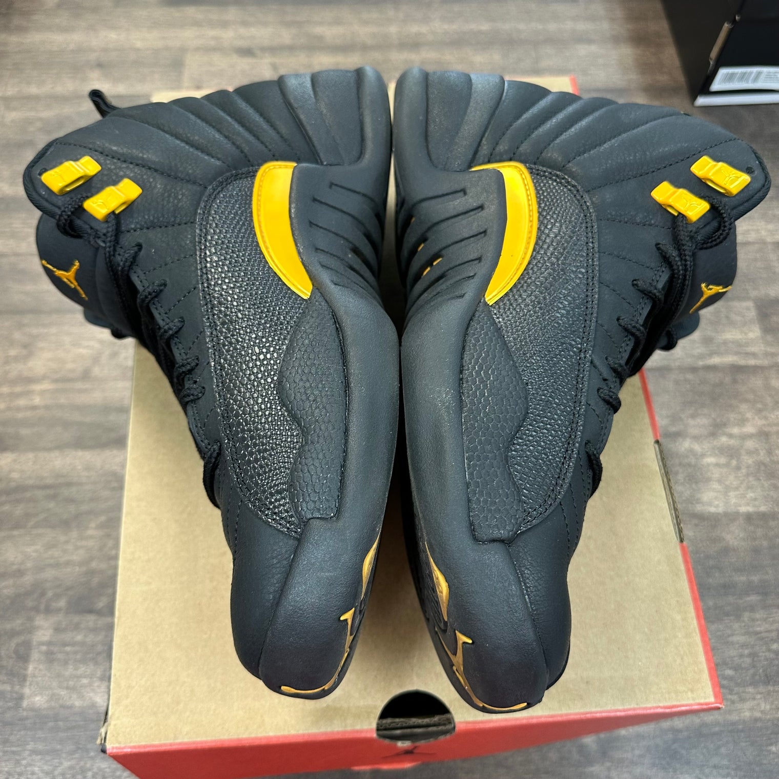 Black Taxi Jordan 12 (USED)