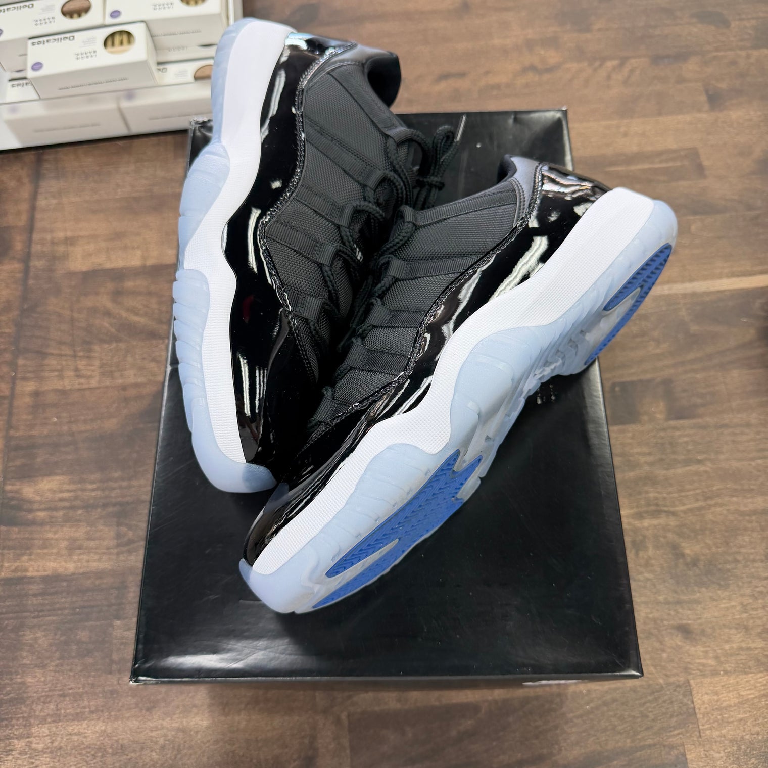 Space Jam Jordan 11 Low Retro (Lightly Worn)