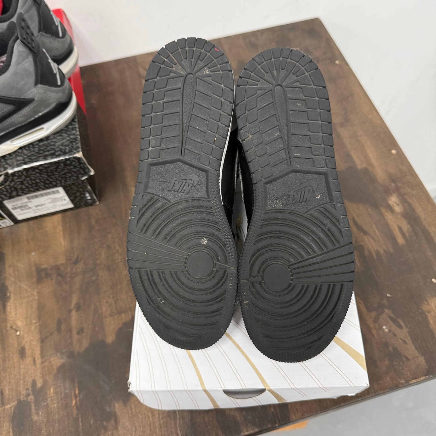 Shadow Jordan 1 High (GS) (USED, Replacement Box)