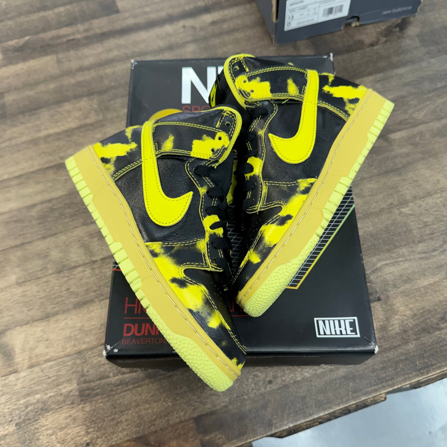 Yellow Acid Wash Nike Dunk High 1985 SP (Lightly Worn)