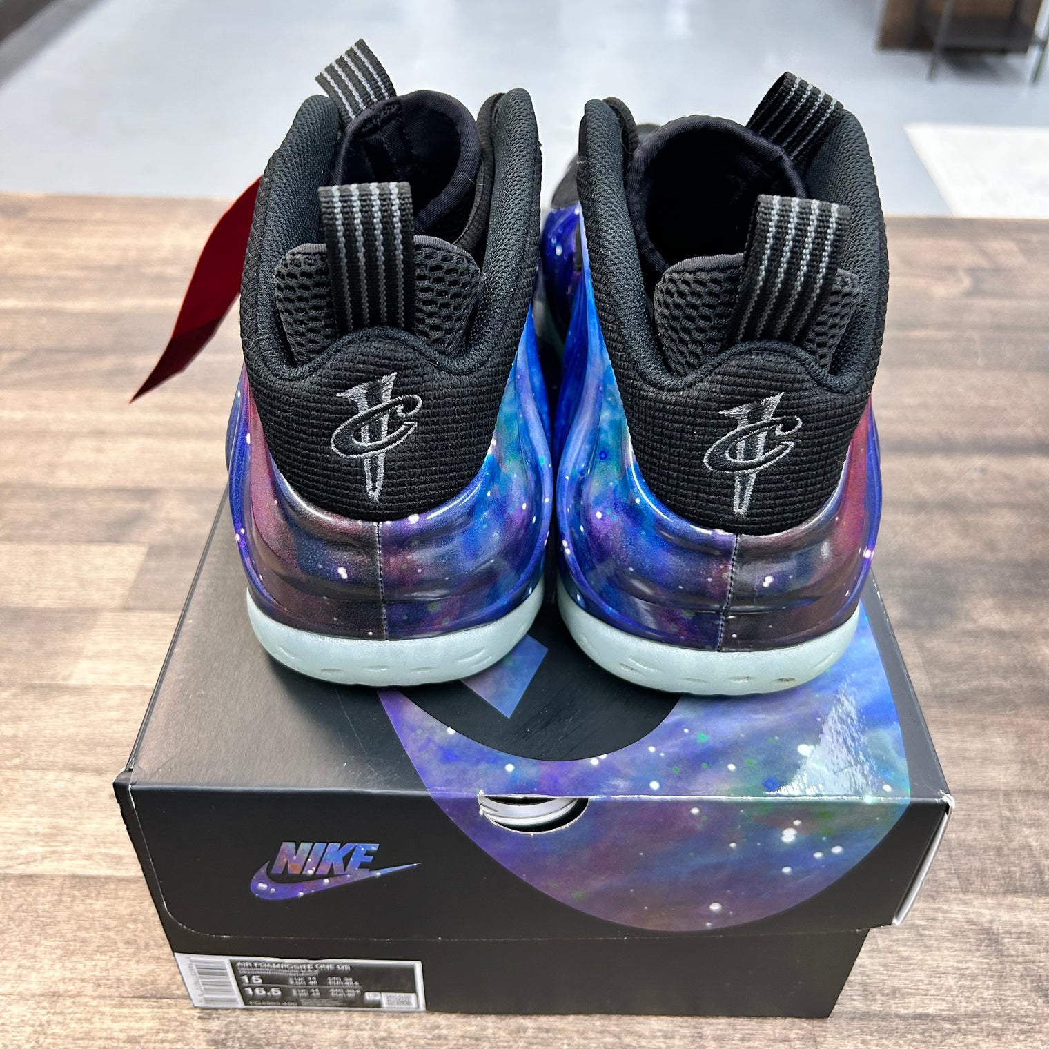 Galaxy Foamposite One (USED)