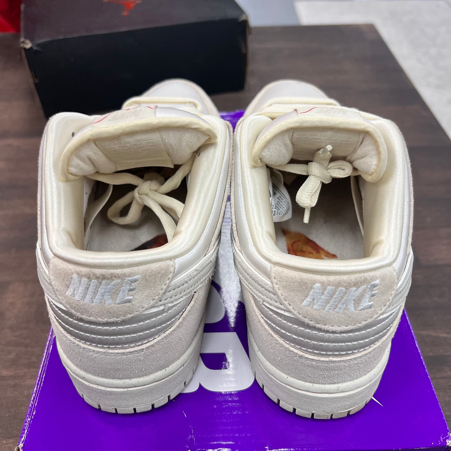 City of Love SB Dunk Low (USED)