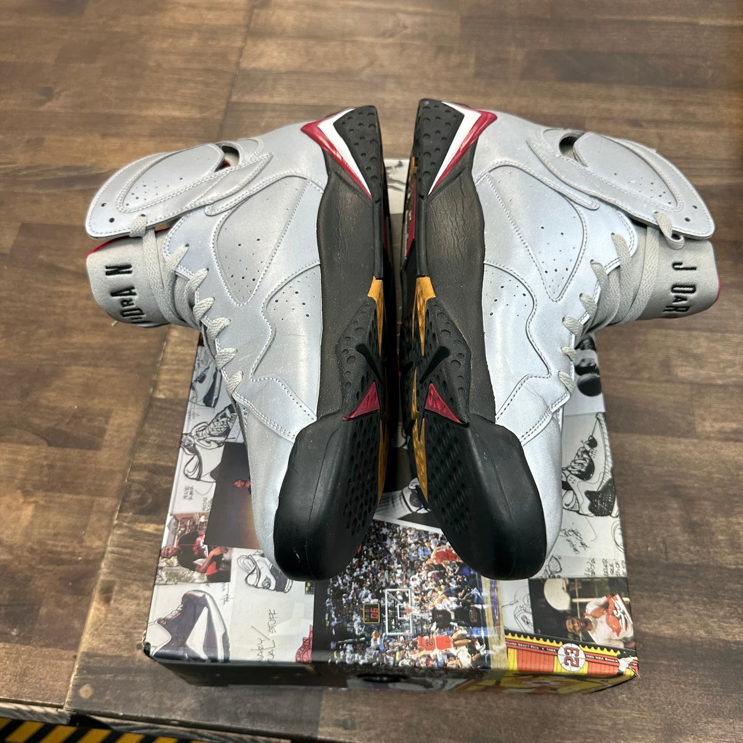 Reflections of a Champion Jordan 7 (USED)