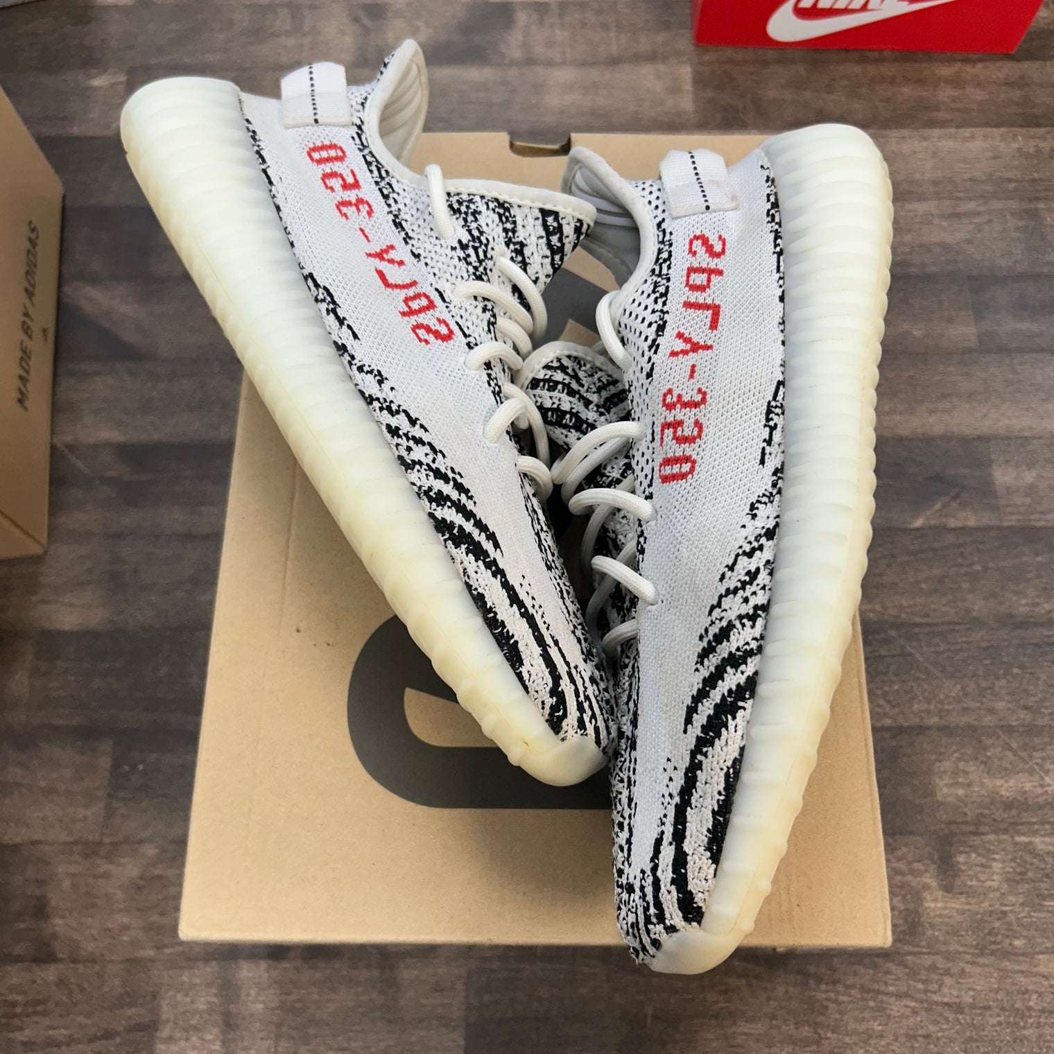 Zebra Yeezy 350 (USED)