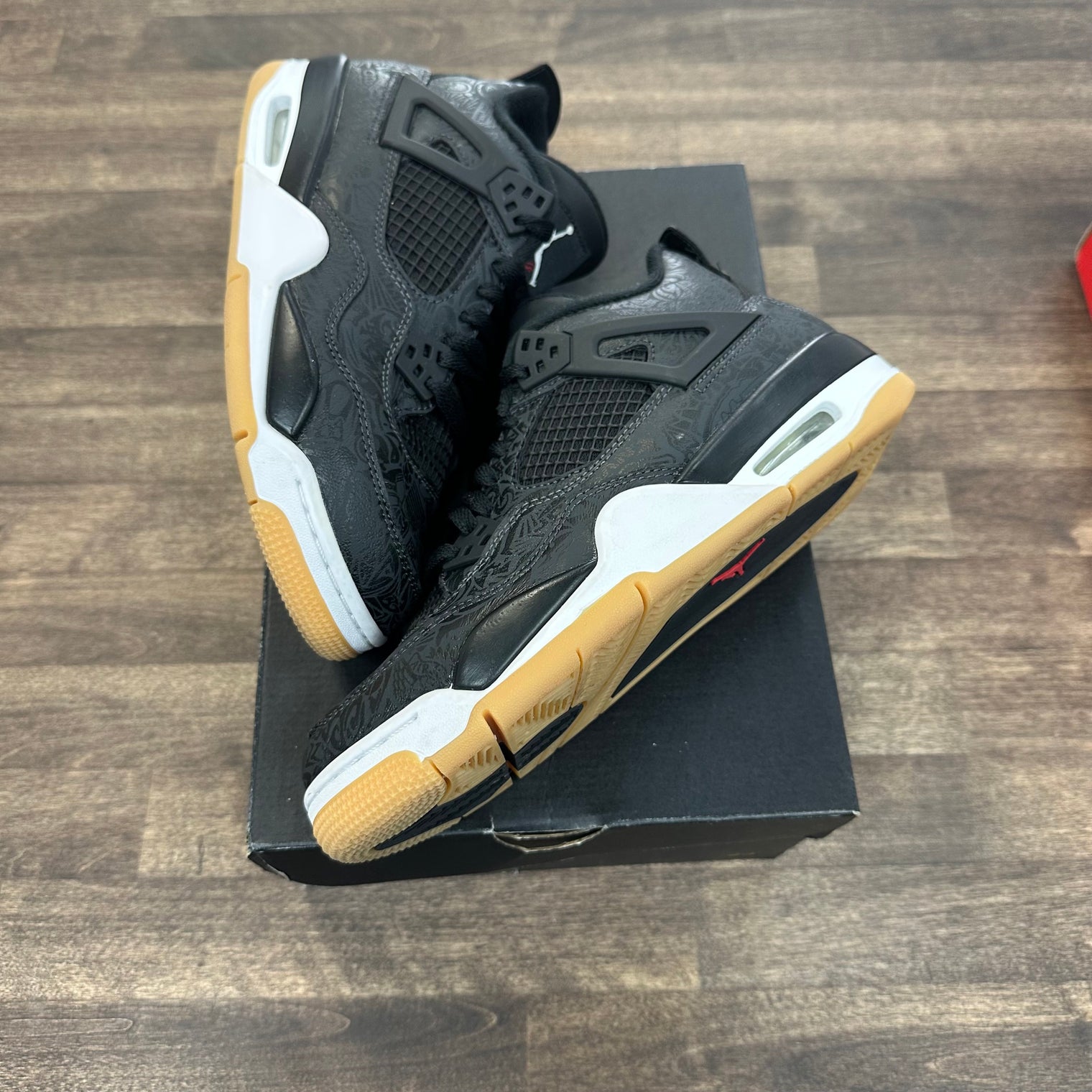 (GS) Laser Black Gum Jordan 4 (USED)