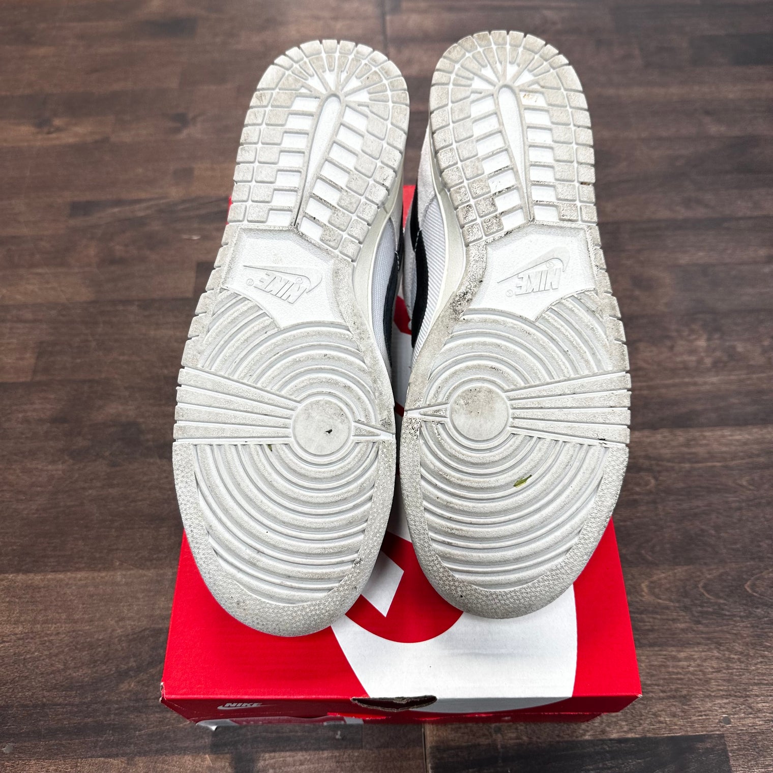 Certified Fresh Nike Dunk Low (USED)