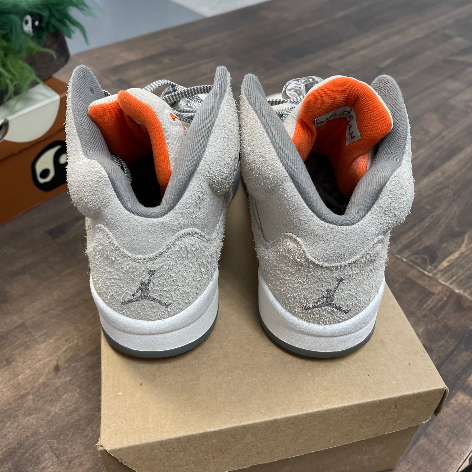 Craft Orewood Jordan 5 (USED,No Box)