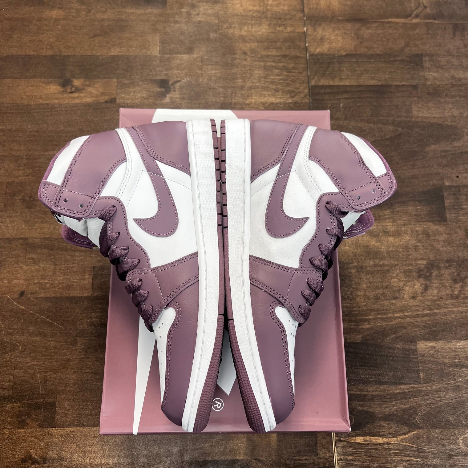 Mauve Jordan 1 High (USED)