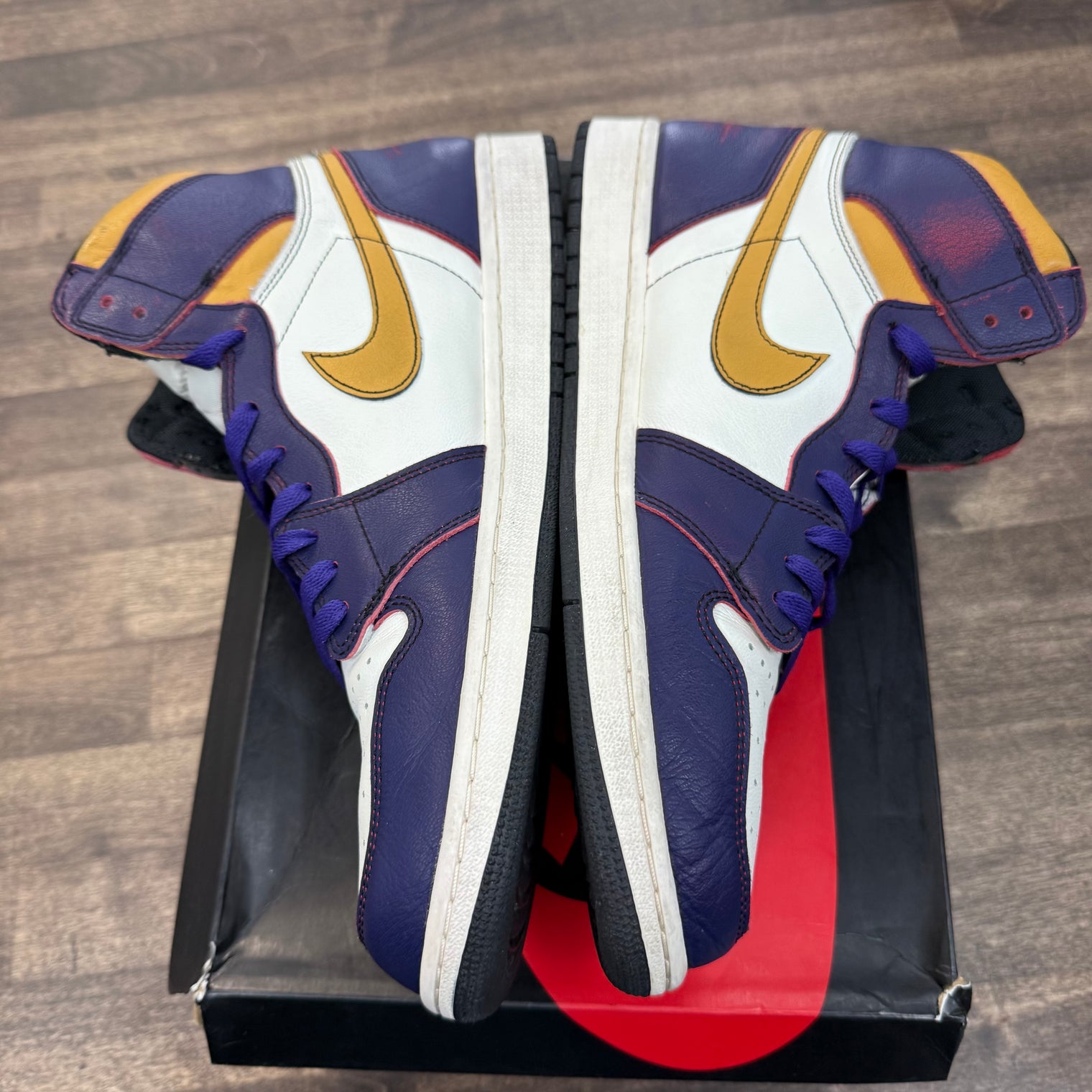 La to Chicago Jordan 1 High (USED)