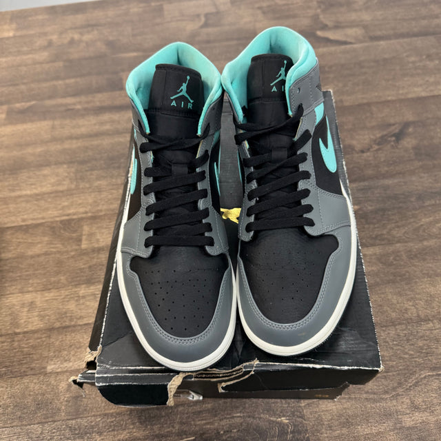 Grey Aqua Jordan 1 Mid (USED)