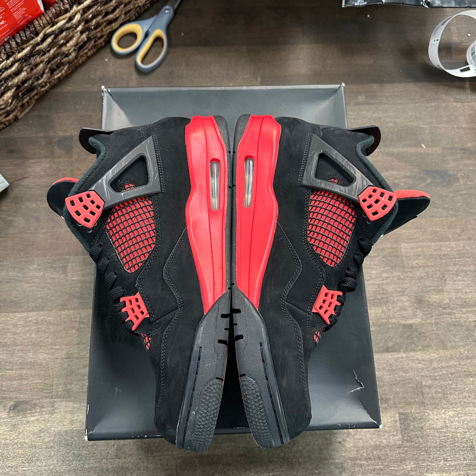 Jordan 4 Retro Red Thunder (US 11.5) (USED)