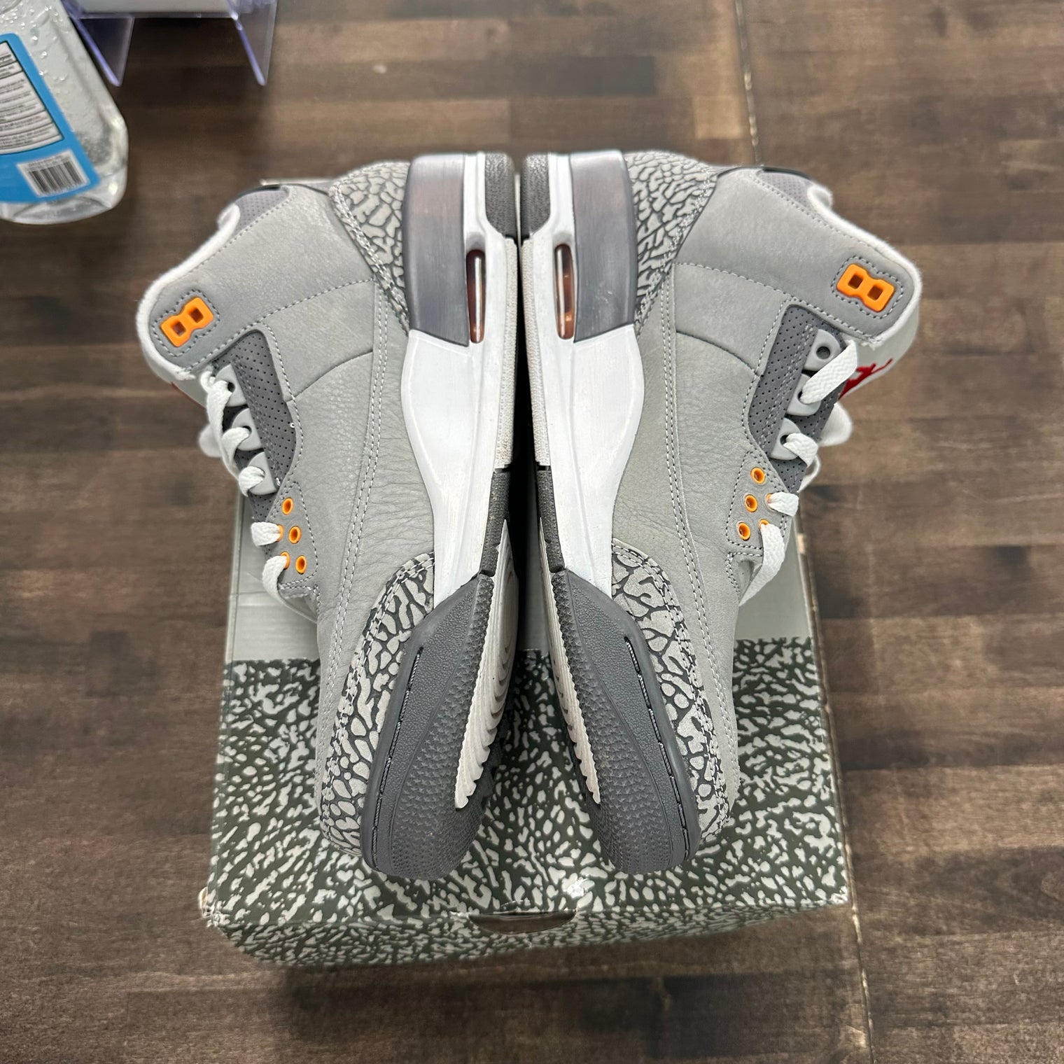 Cool Grey Jordan 3 Retro (USED)