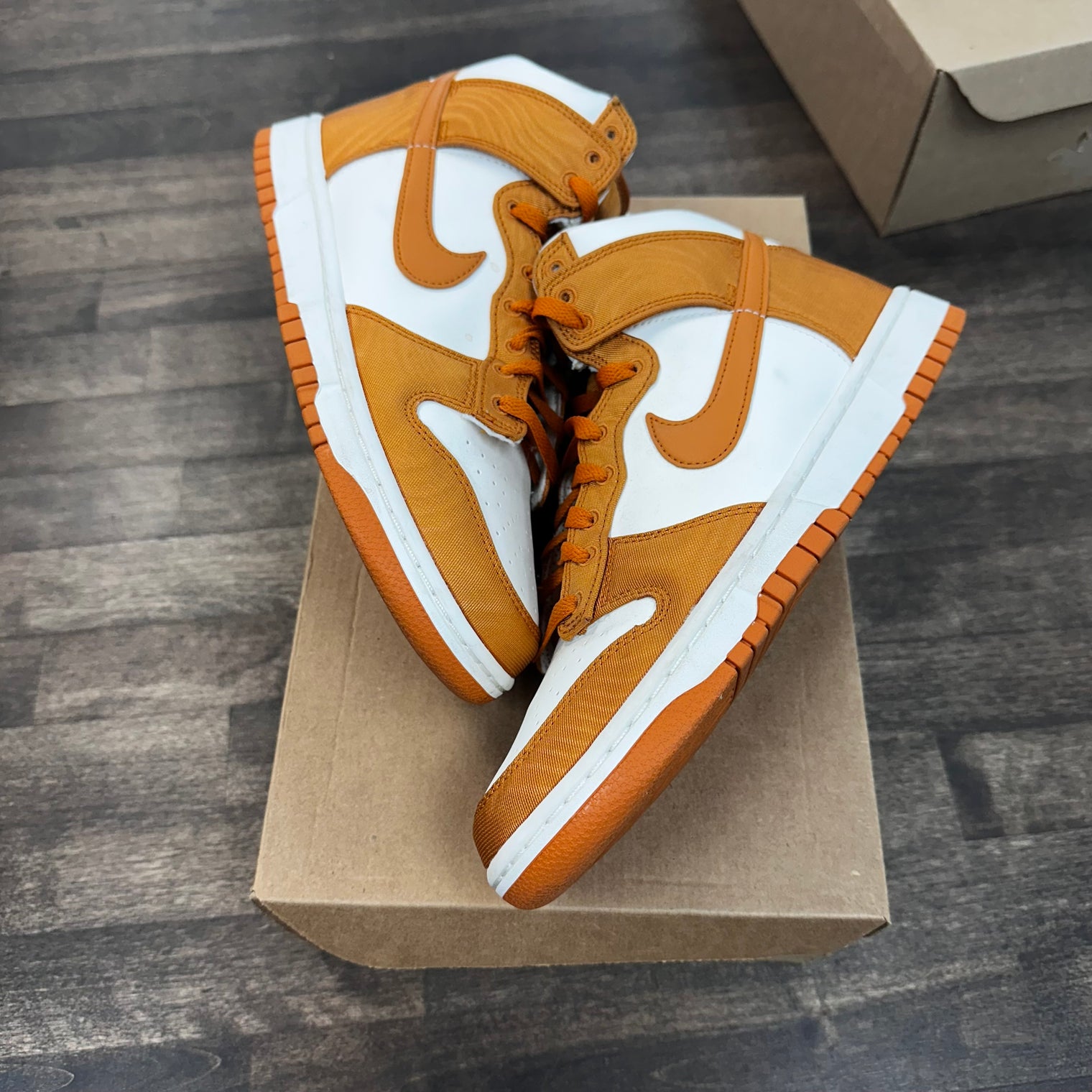 Monarch Nike Dunk High (USED,No Box)