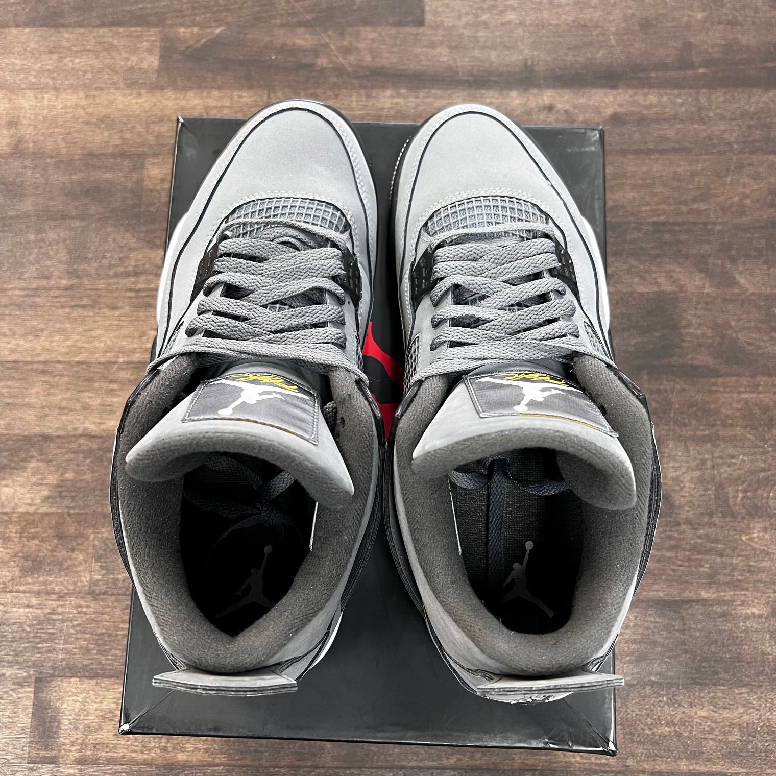 Cool Grey Jordan 4 (USED)