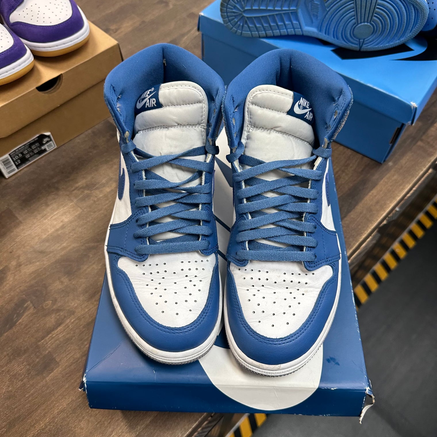 True Blue Jordan 1 High (USED)