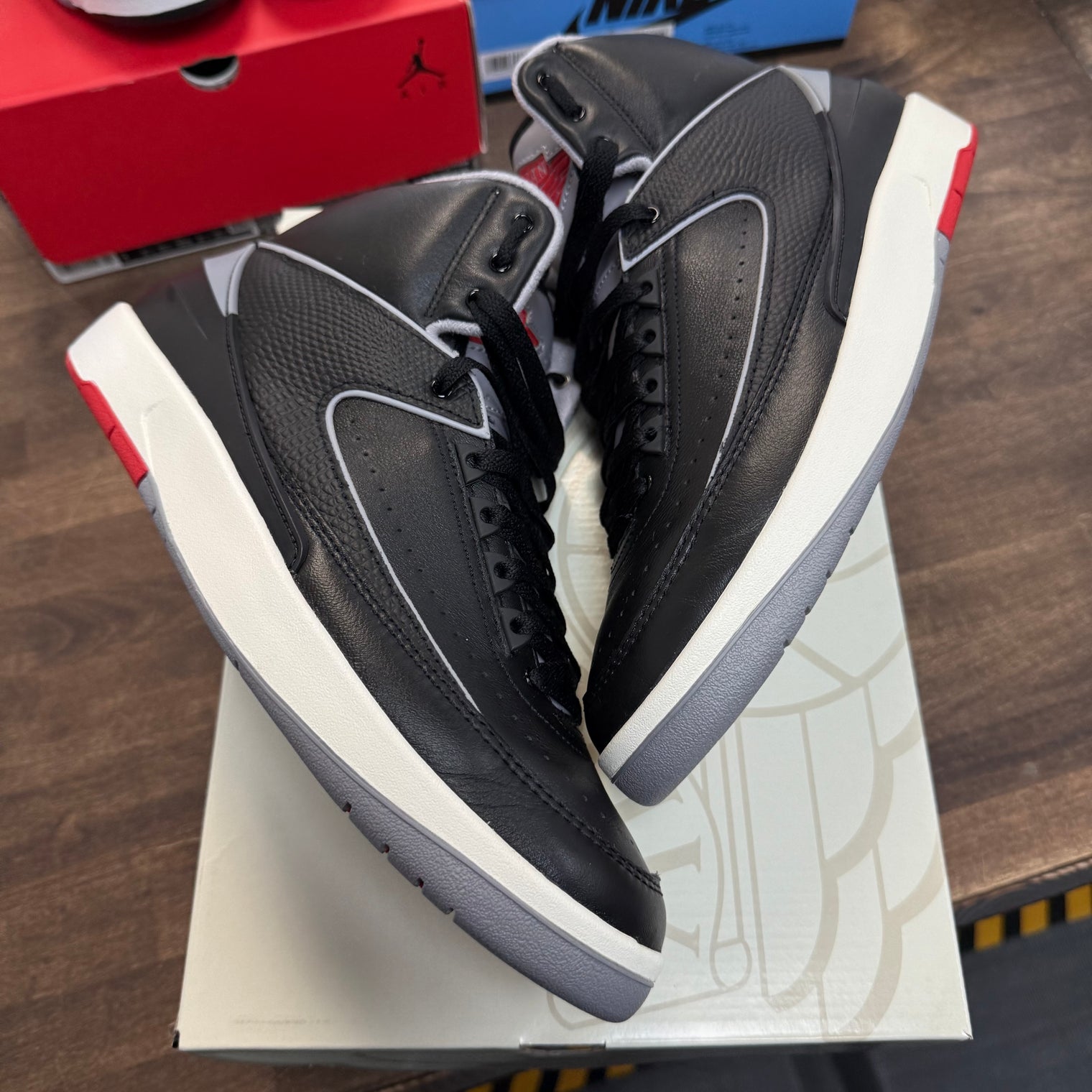 Black Cement Jordan 2 (USED)