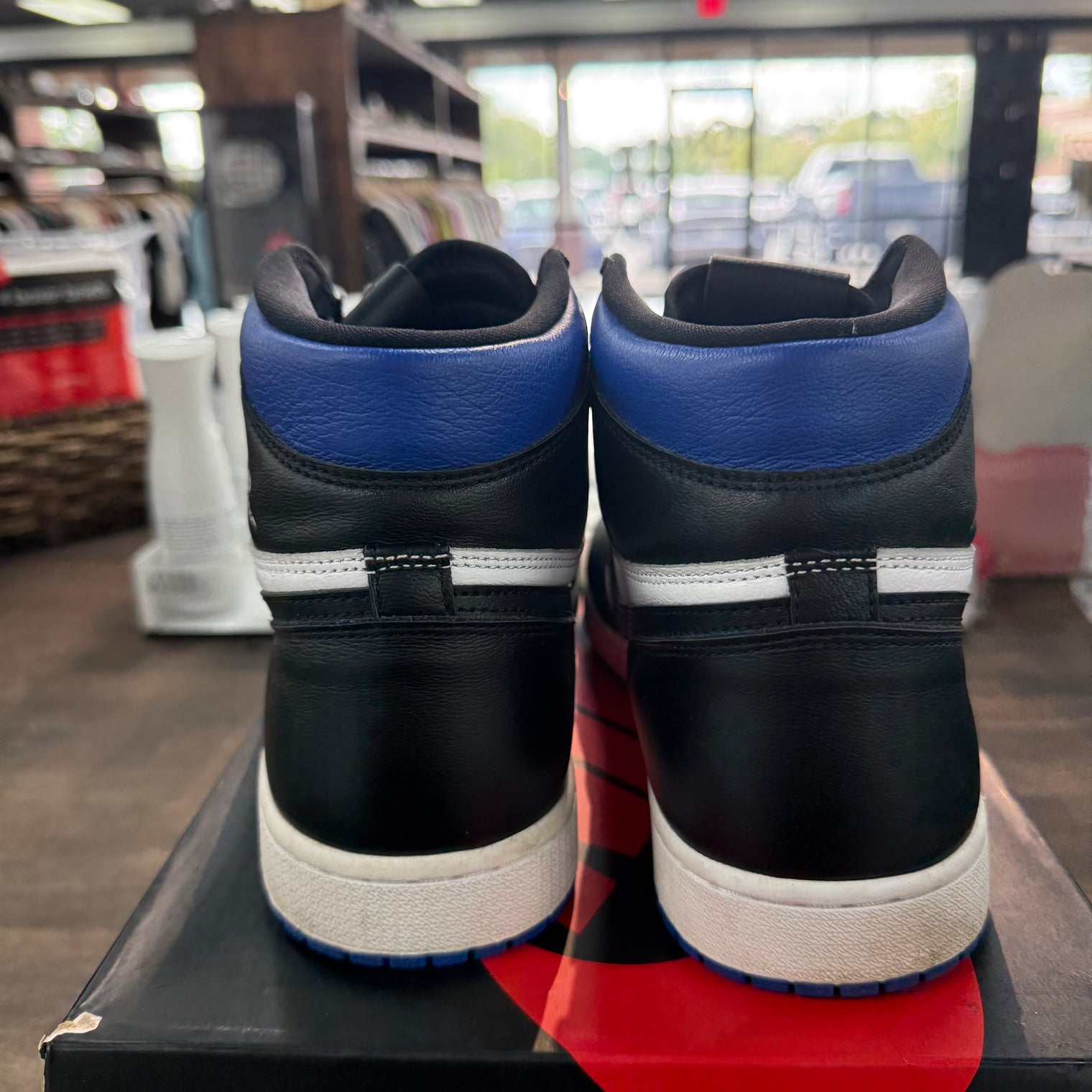 Royal Toe Jordan 1 High (USED)