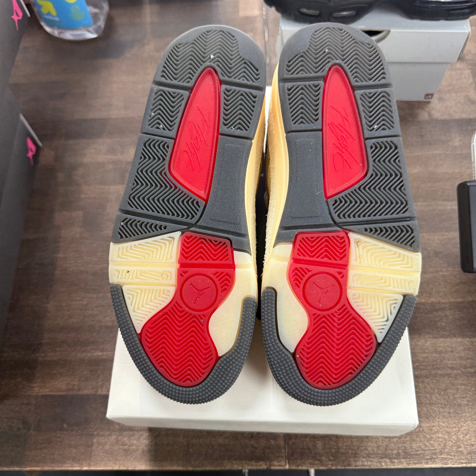 Who Decides War Coconut Milk Jordan Flight Court RM (W) (USED)