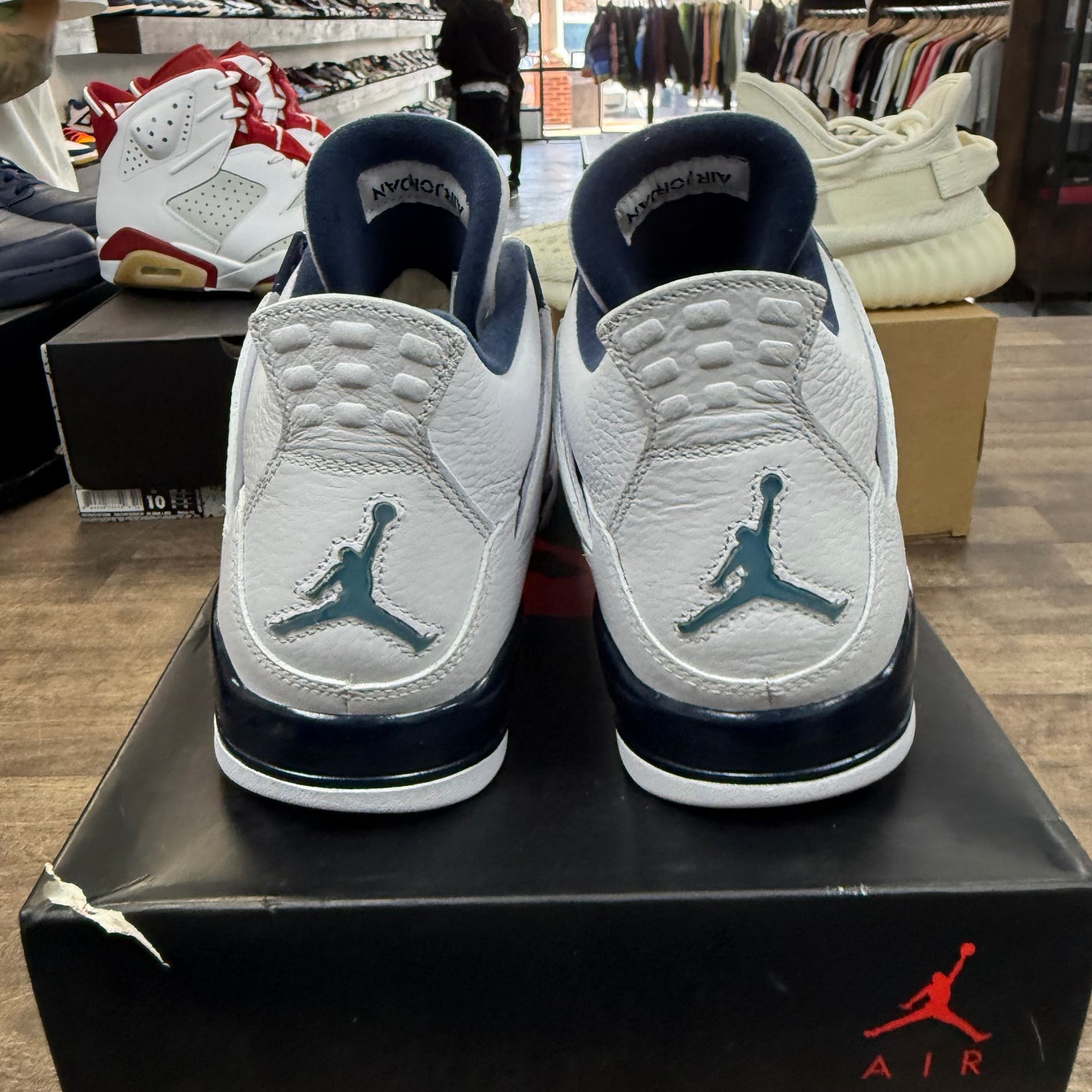 Columbia Jordan 4 Retro (2015) (USED)