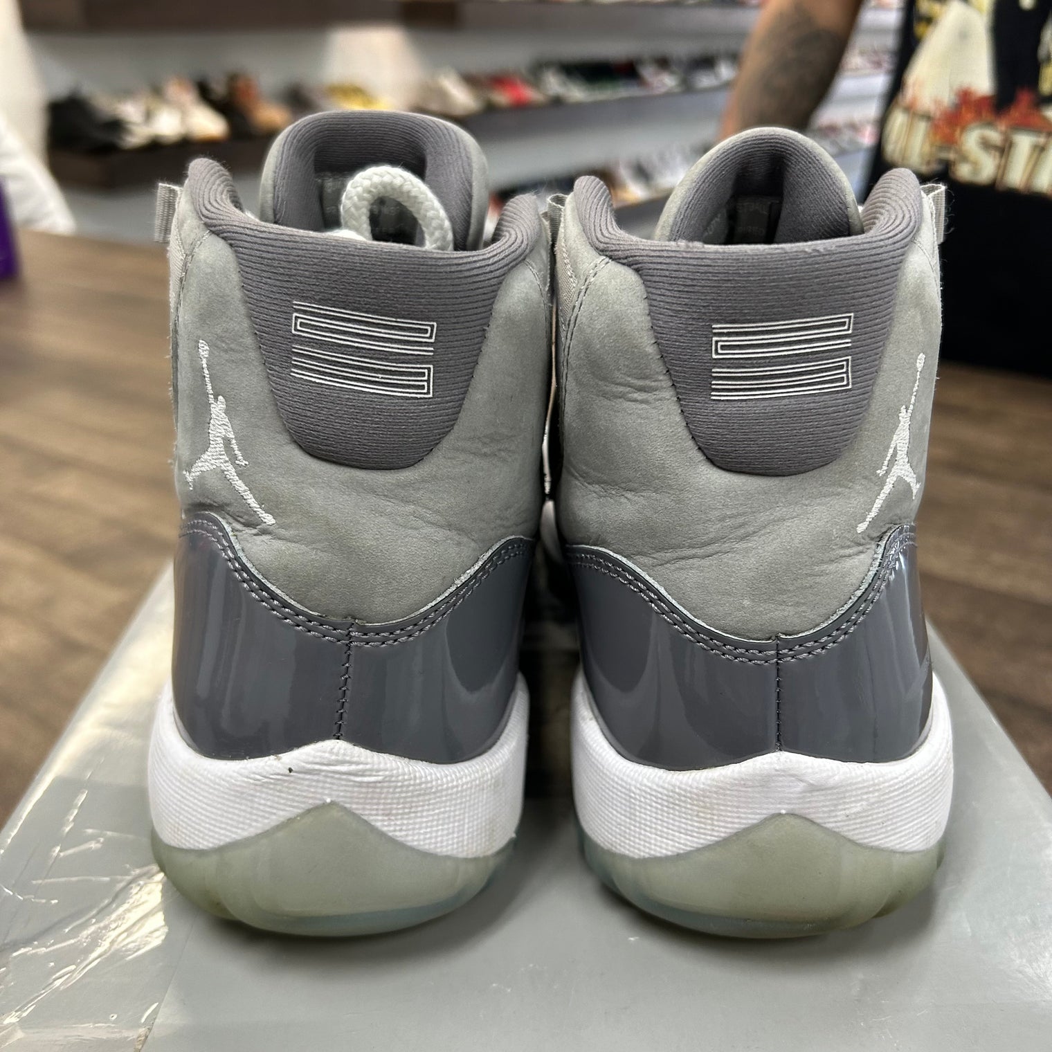 Cool Grey Jordan 11 (USED)