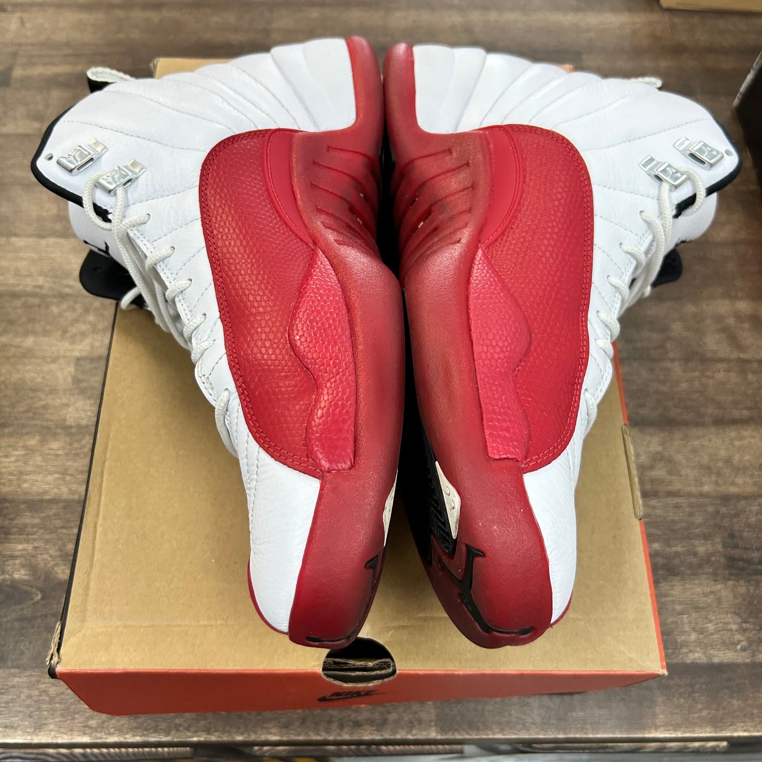 Cherry Jordan 12 (USED)