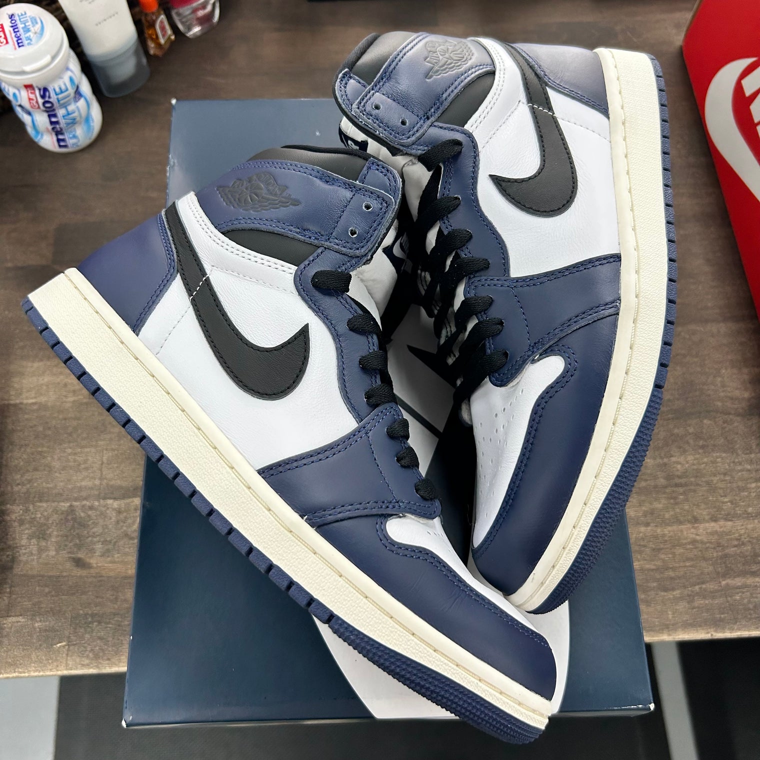 Midnight Navy Jordan 1 High (USED)