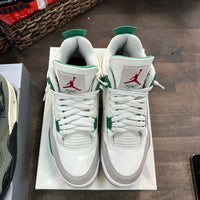 Pine Green SB Jordan 4 Retro OG (USED)