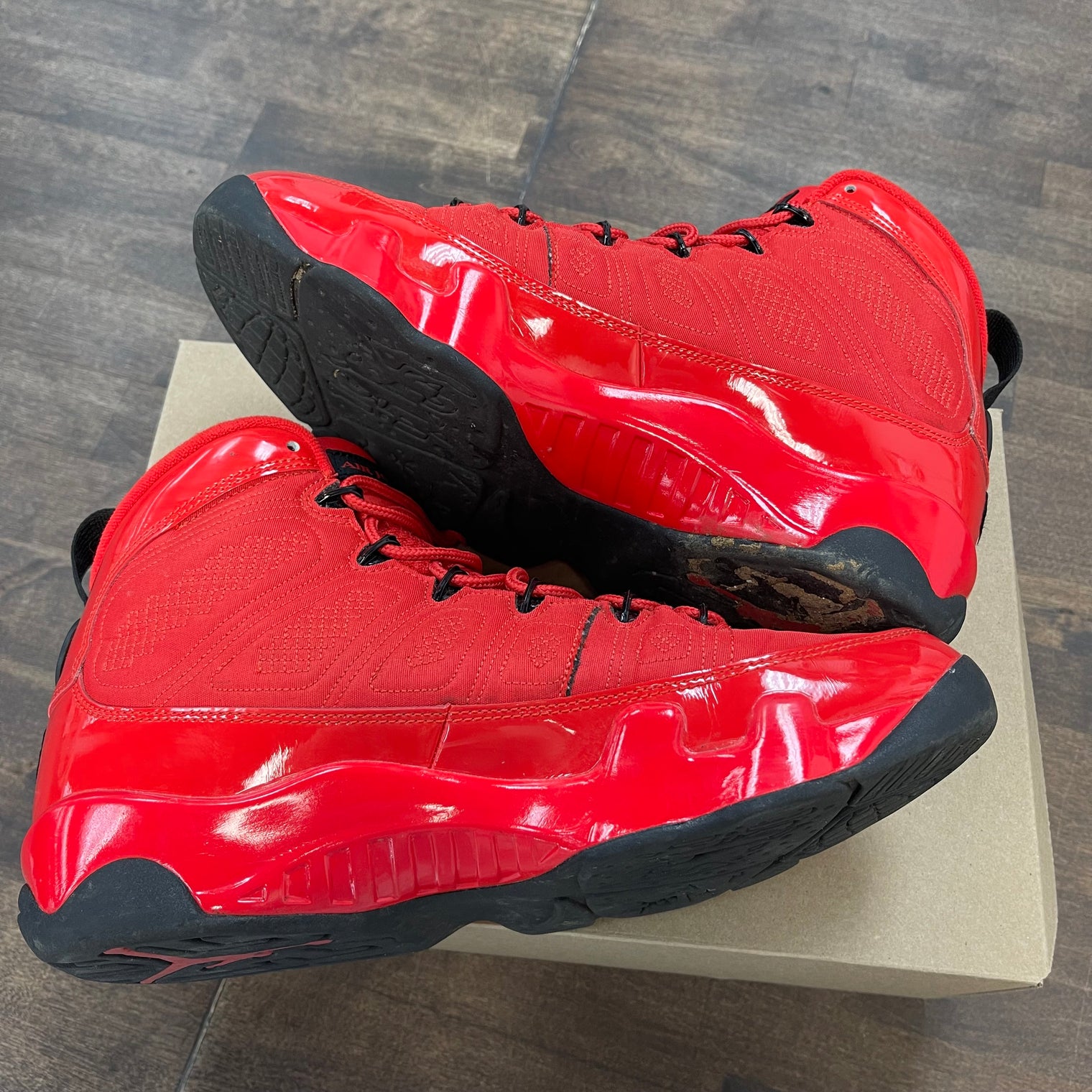 Chile Jordan 9 Retro (USED, no box)