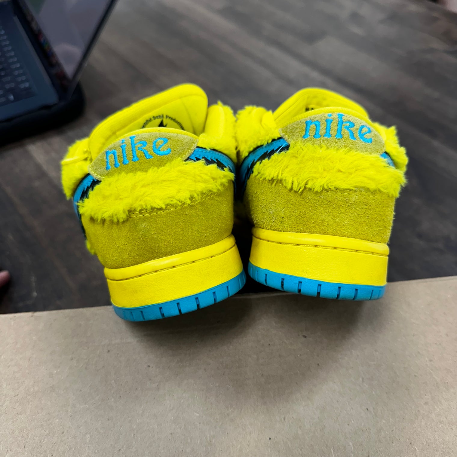 Grateful Dead Bears Opti Yellow SB Dunk Low (USED,No Box)