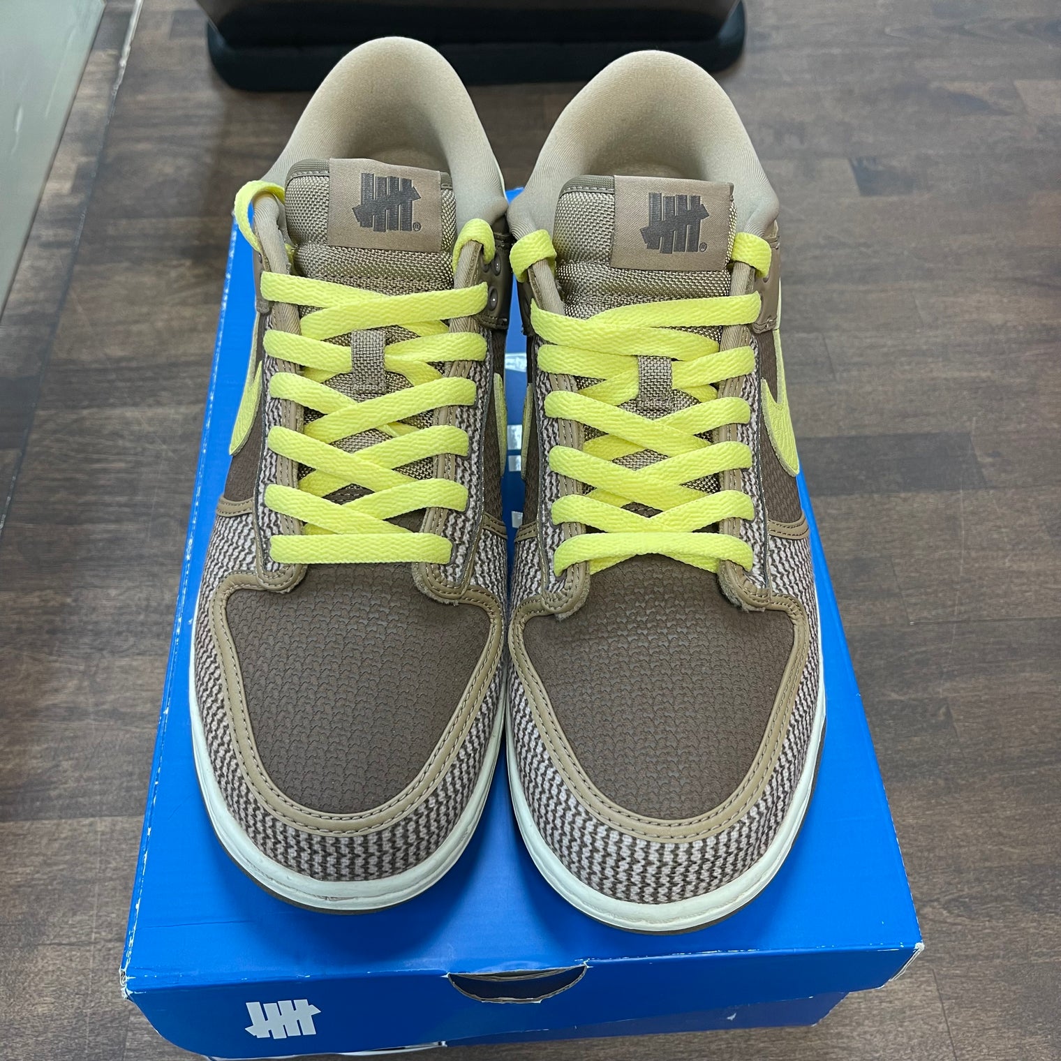 Undefeated Canteen Dunk Low (USED)