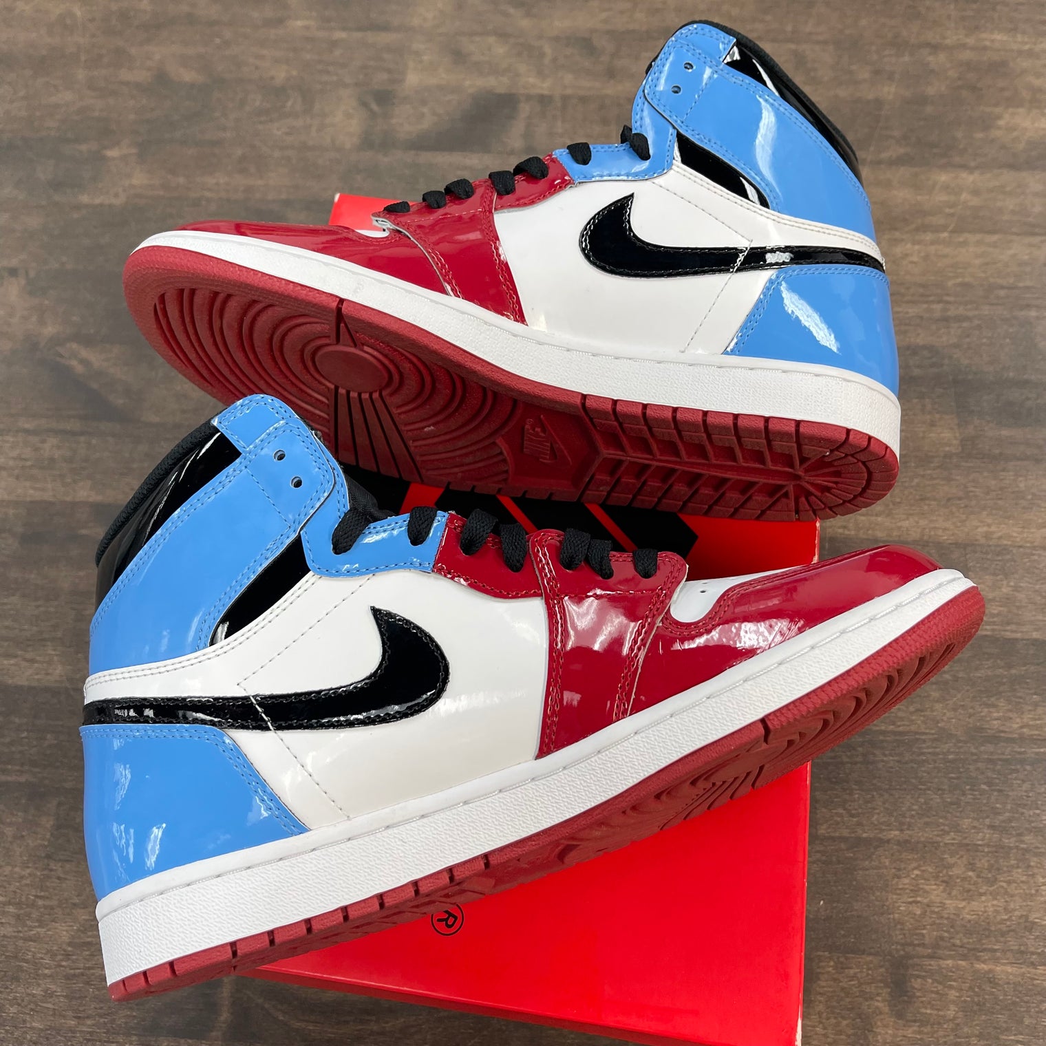 Fearless UNC Jordan 1 High (USED)