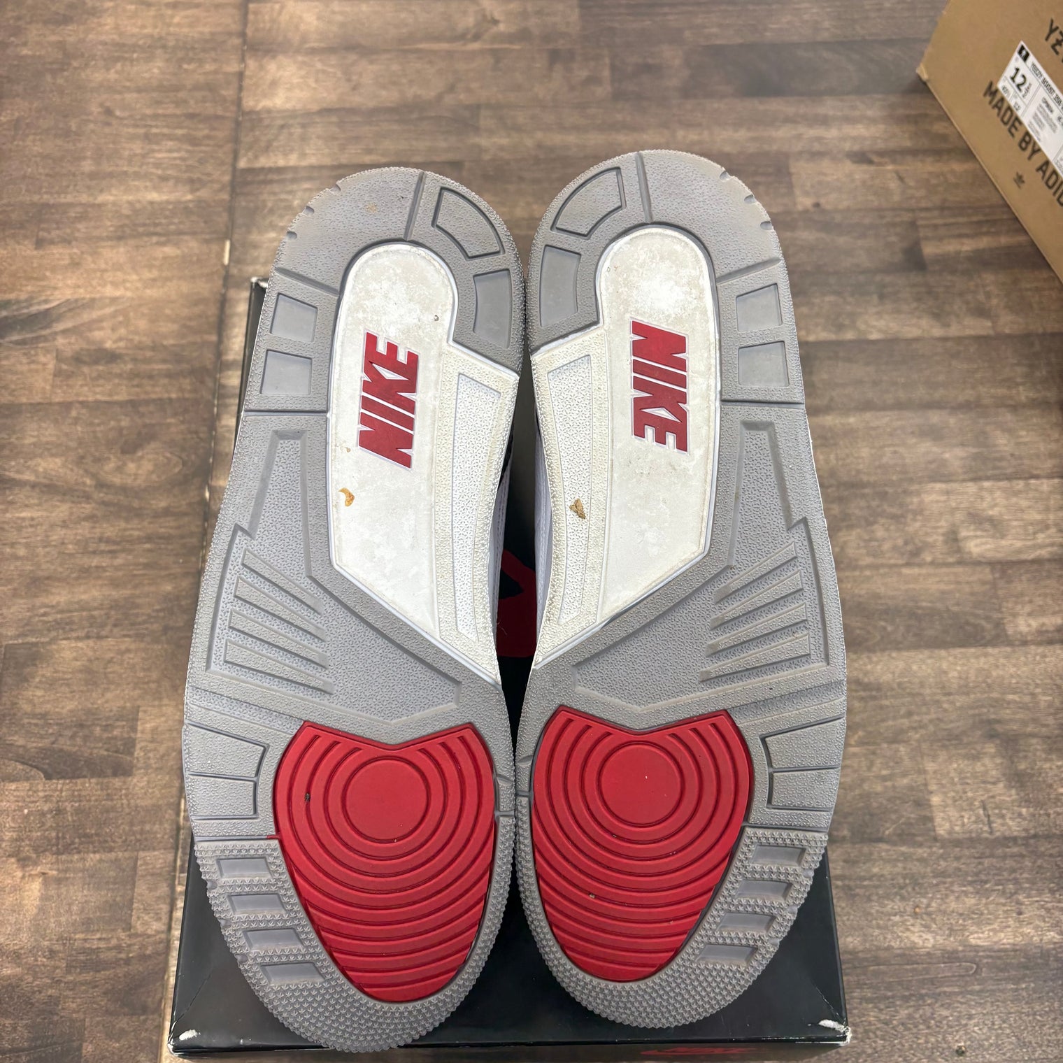 Fire Red Jordan 3 (USED)