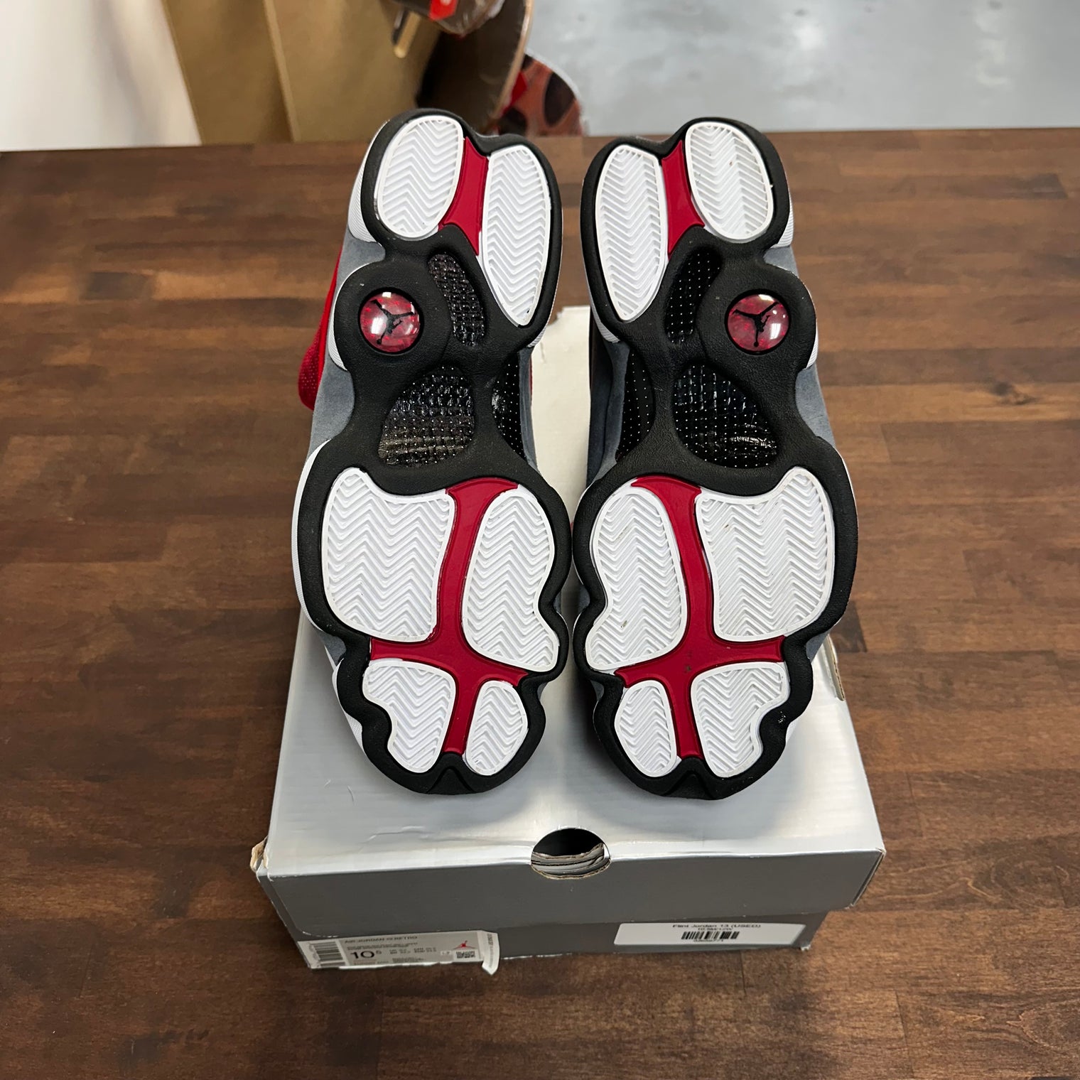 Red Flint Jordan 13 Retro (USED)