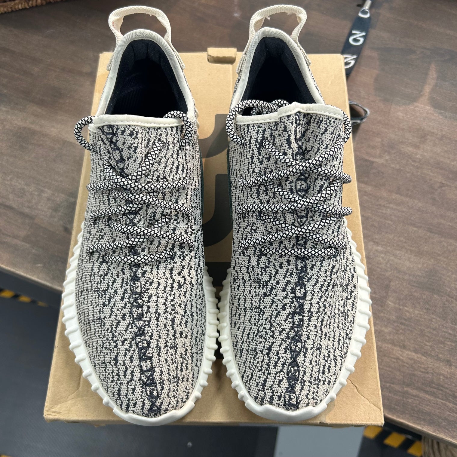 Turtledove Yeezy 350 (2022) (USED)