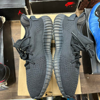 Onyx Yeezy 350 (USED)