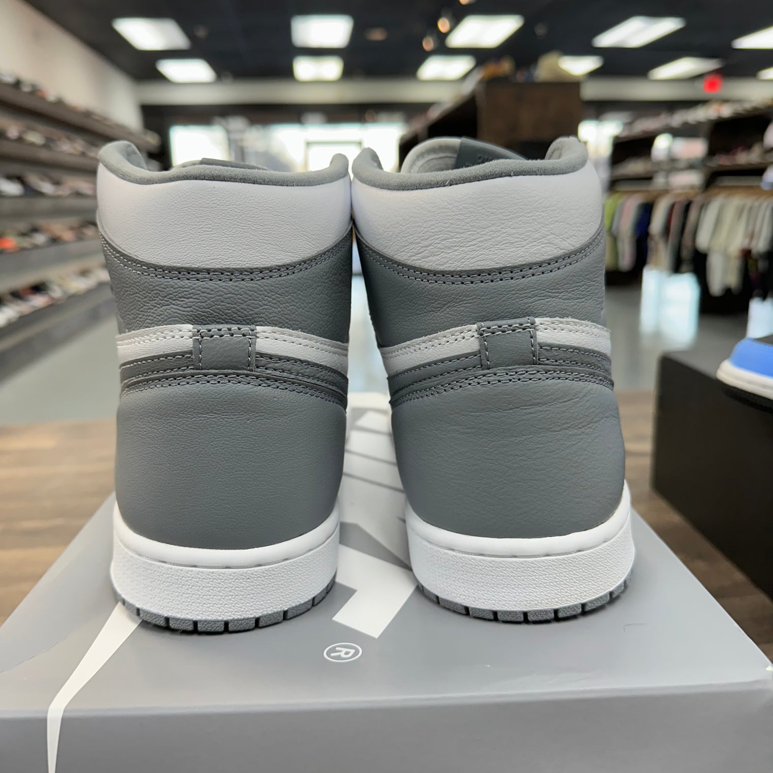 Jordan 1 Retro High OG Stealth (US 11) (USED)