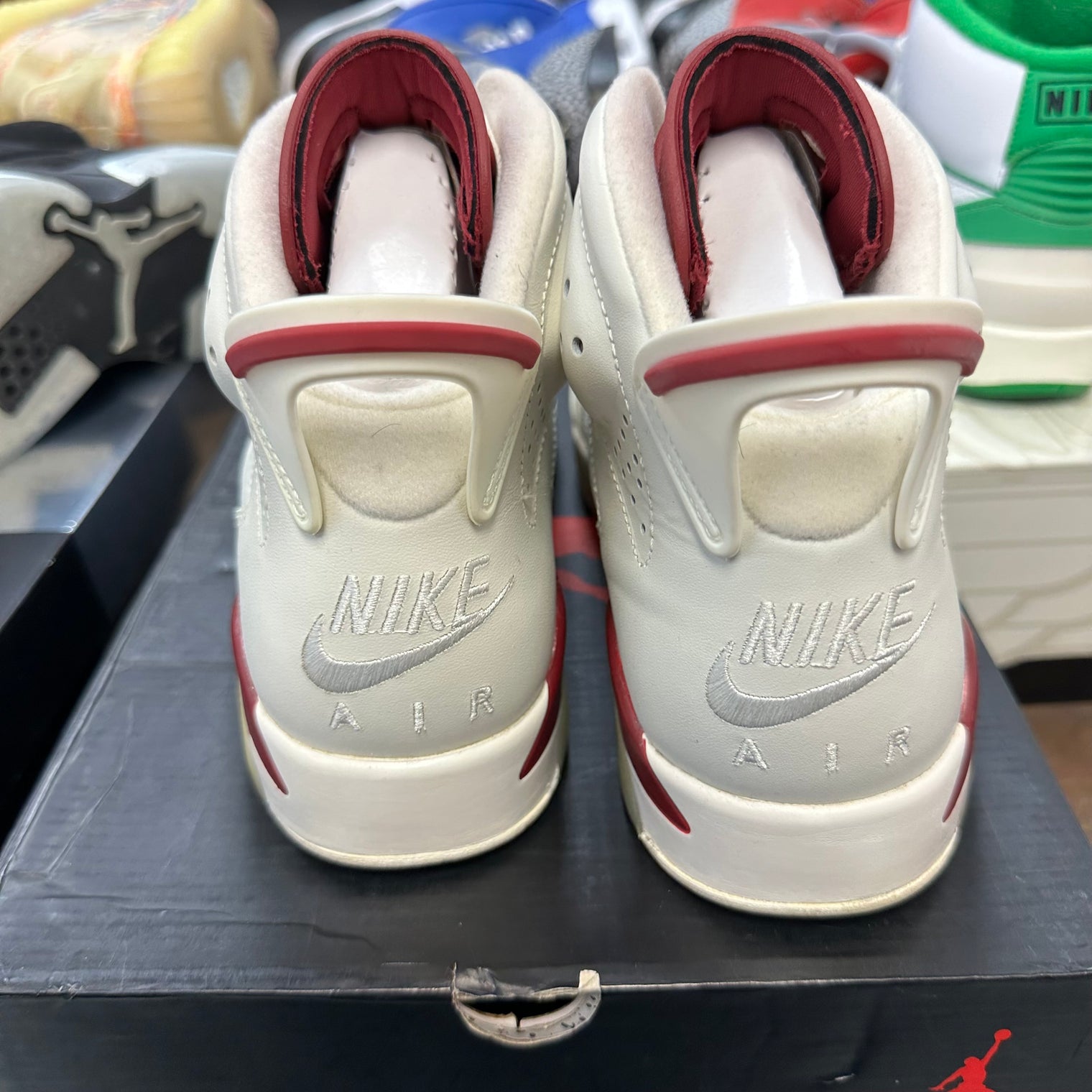 Maroon Jordan 6 (USED)