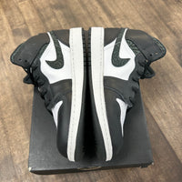 Panda Elephant Jordan 1 Mid SE (GS) (USED)