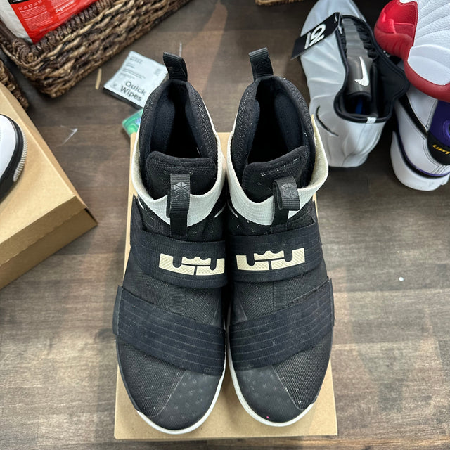 Team Bank Black Nike LeBron Zoom Soldier 10 (USED, No Insoles, No Box)