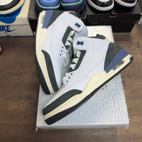 A Ma Maniere Diffused Blue Jordan 3 Retro (USED)