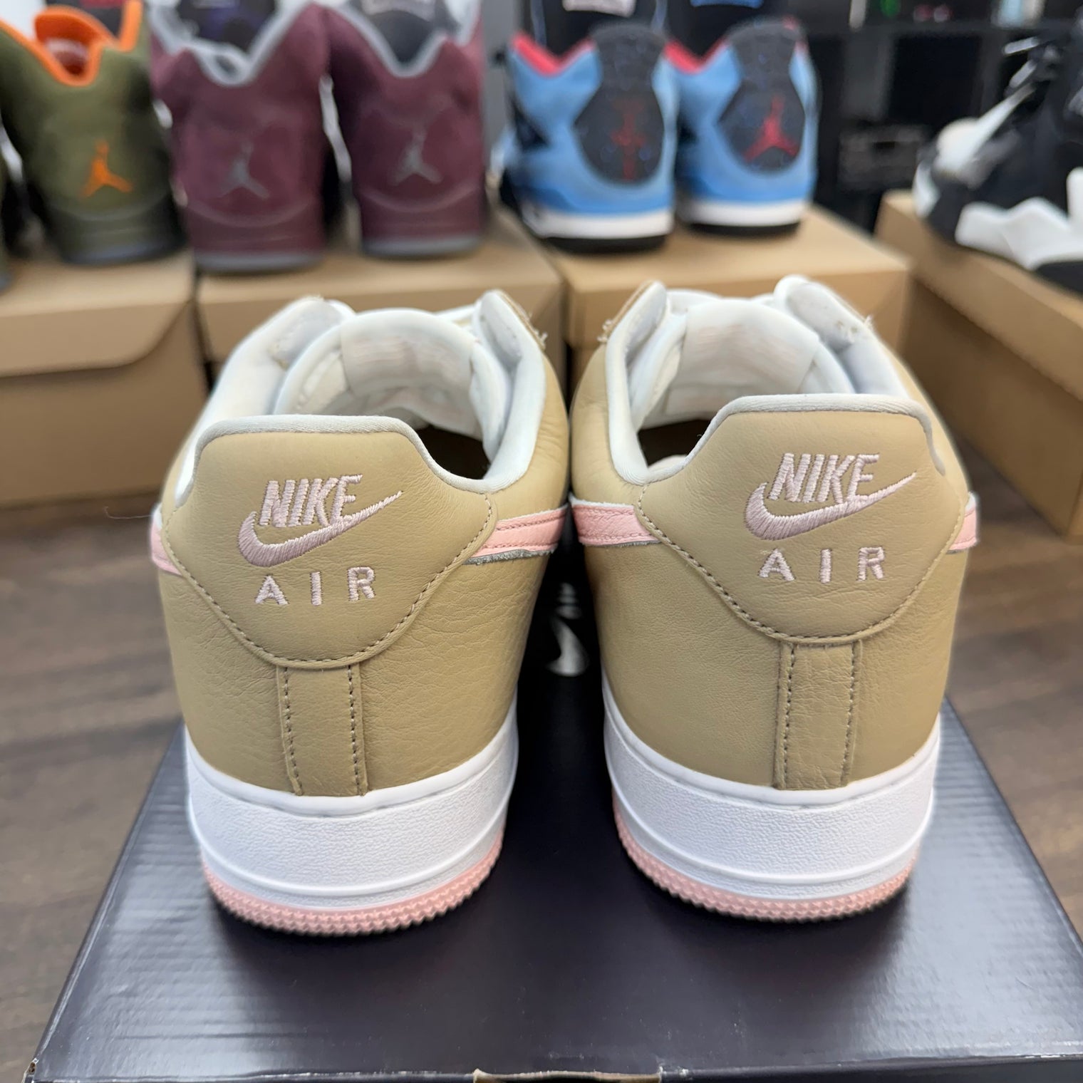Linen Air Force 1 Low (USED)