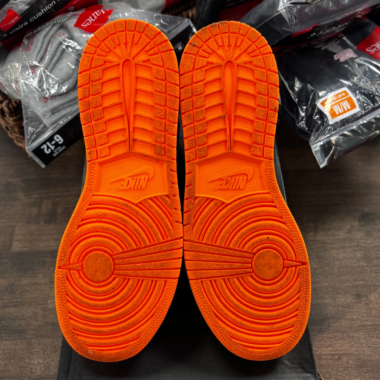 Taz Jordan 1 Mid (GS) (USED)