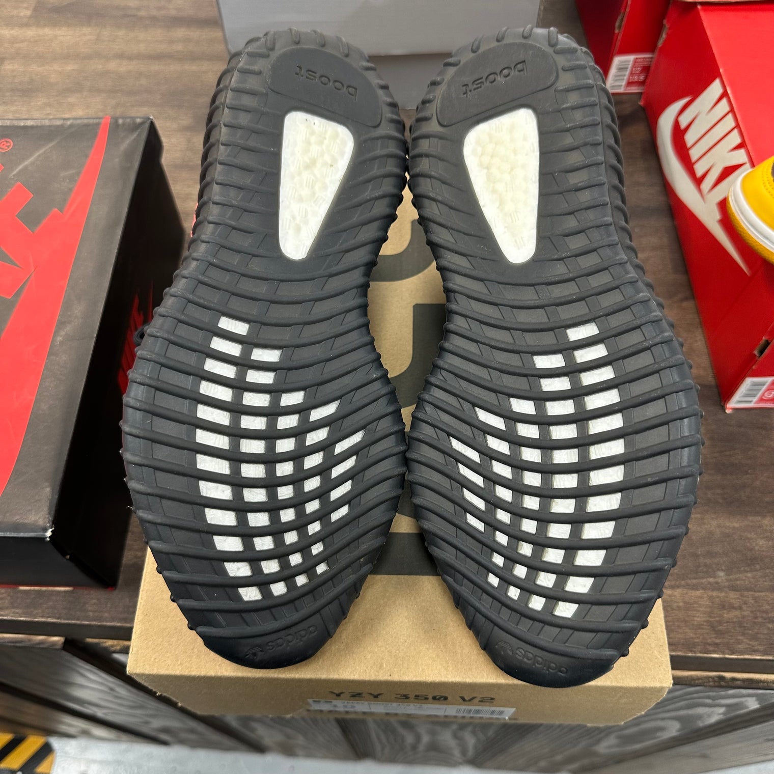 Core Red Yeezy 350 (USED)