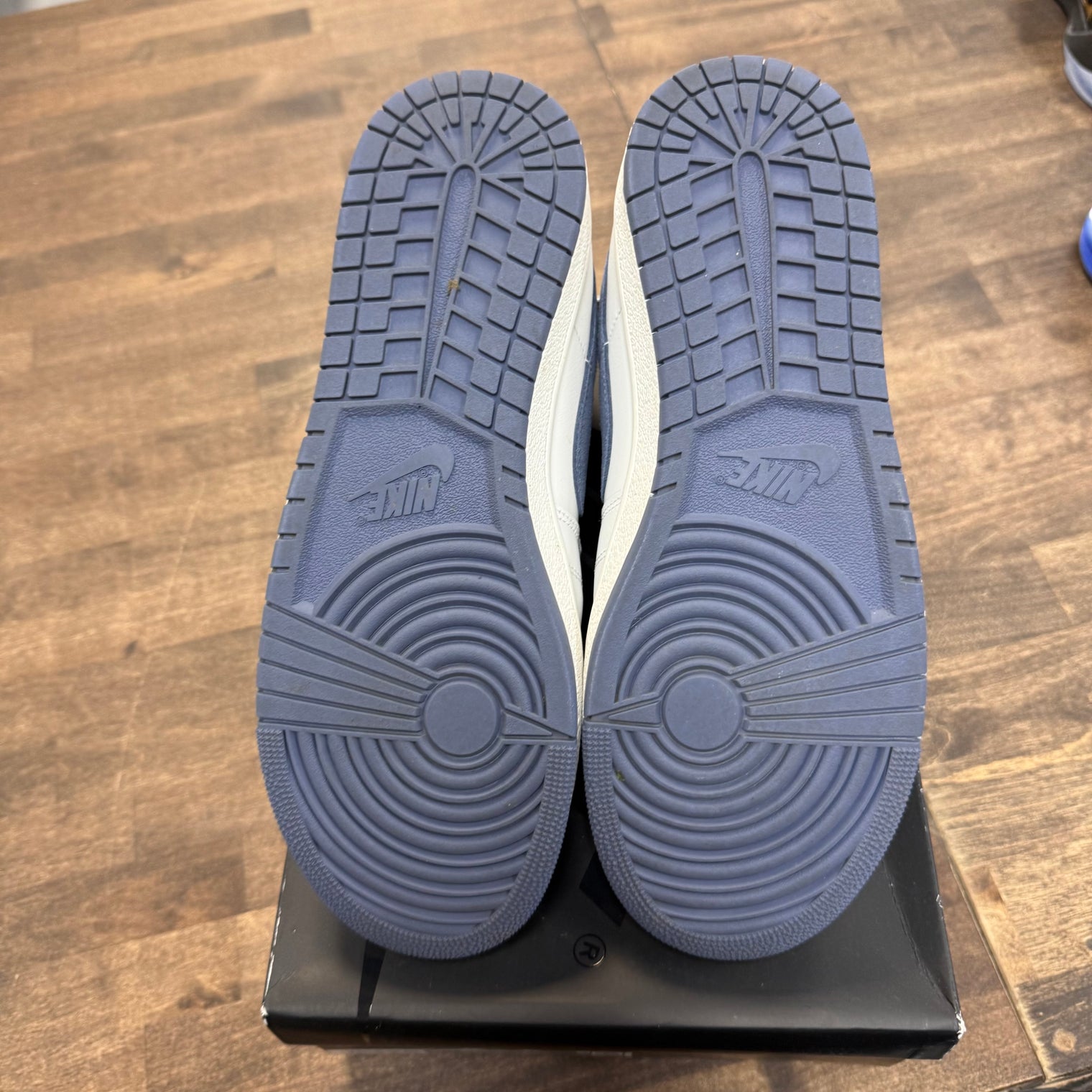 Diffused Blue Jordan Air Ship PE SP (USED)