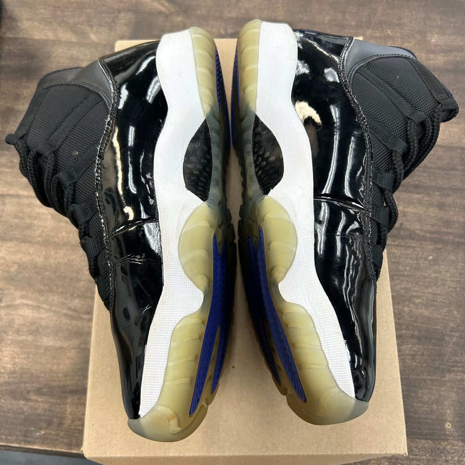 Space Jam Jordan 11 High (USED, No Box)
