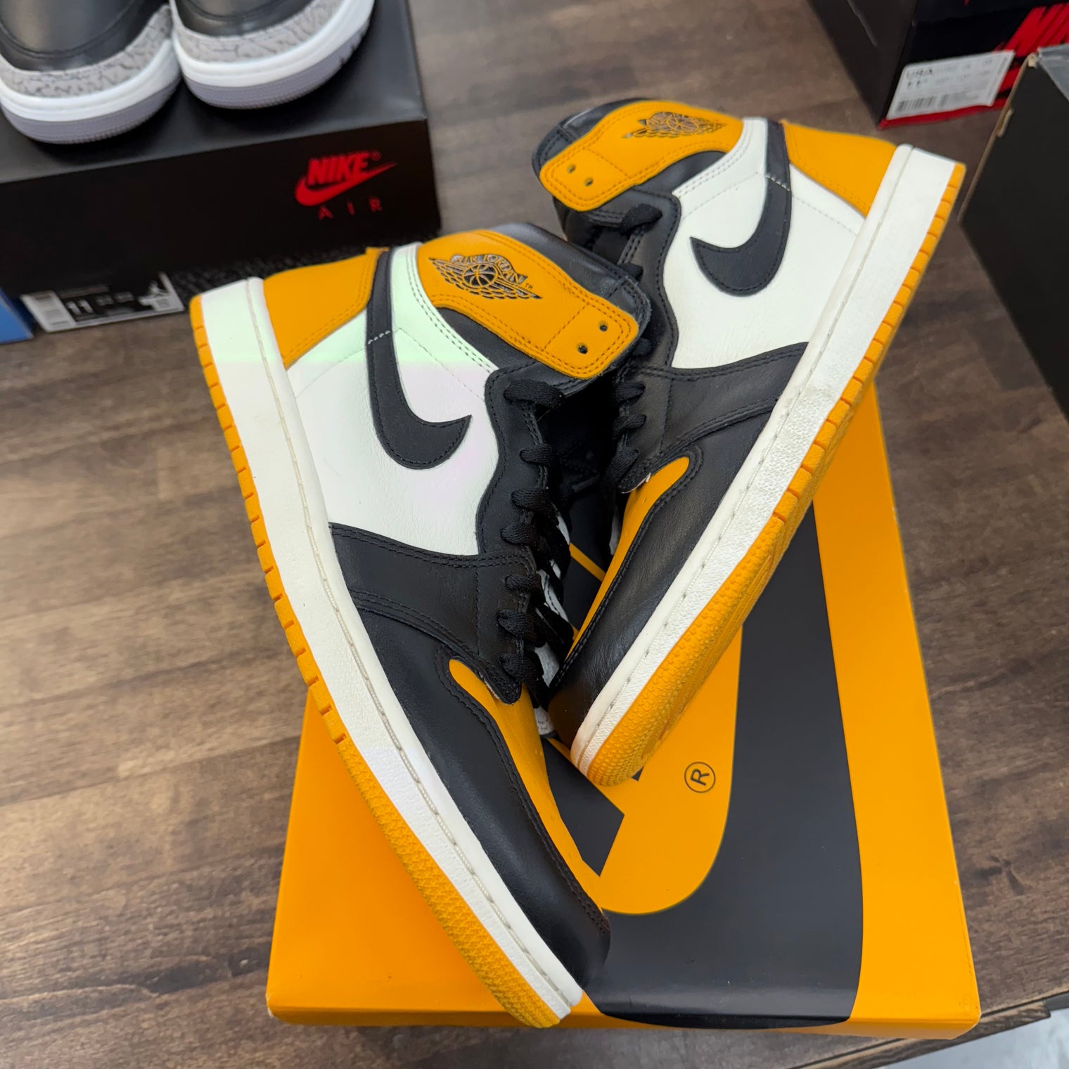 Taxi Yellow Toe Jordan 1 High (USED)