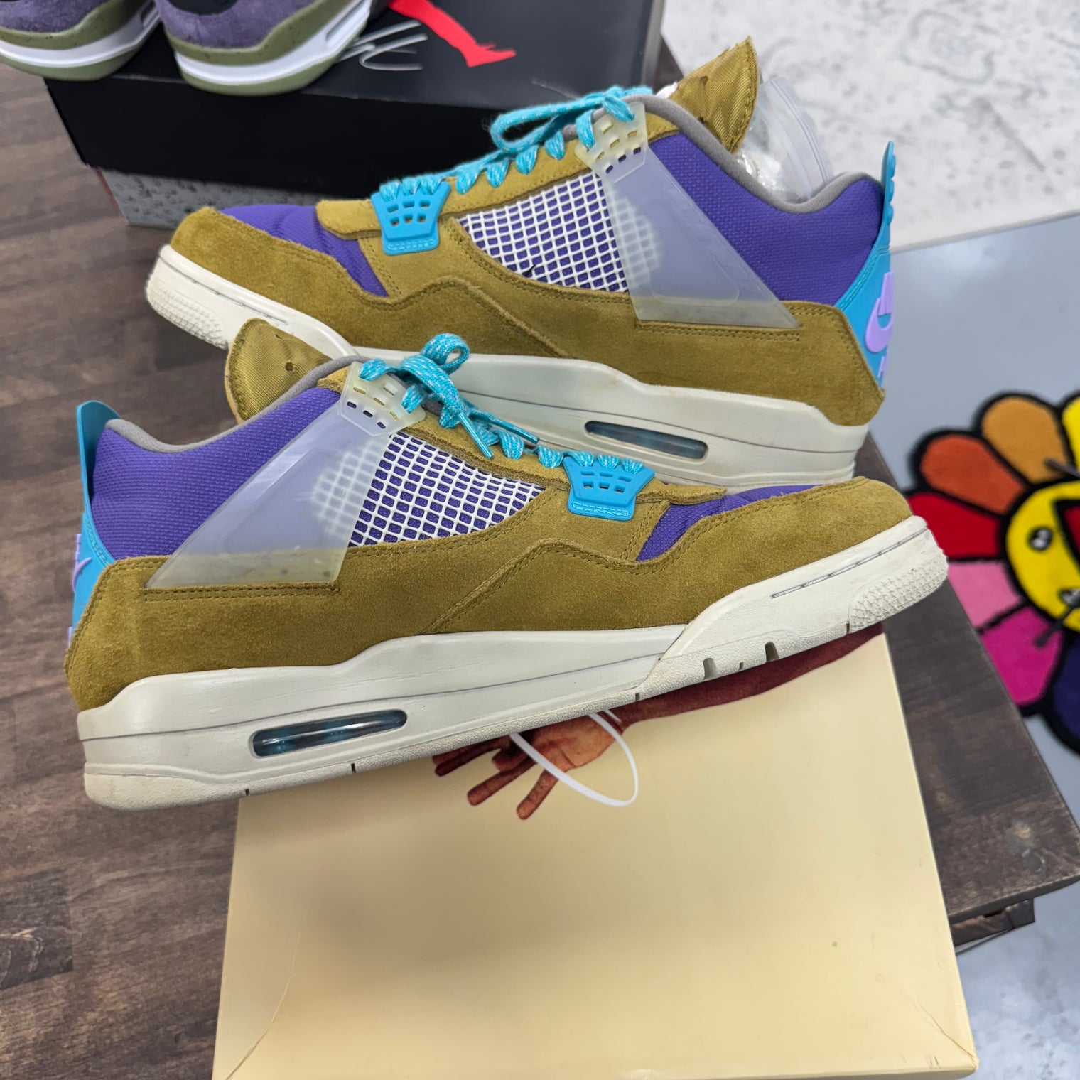 Union Moss Jordan 4 Retro (USED)
