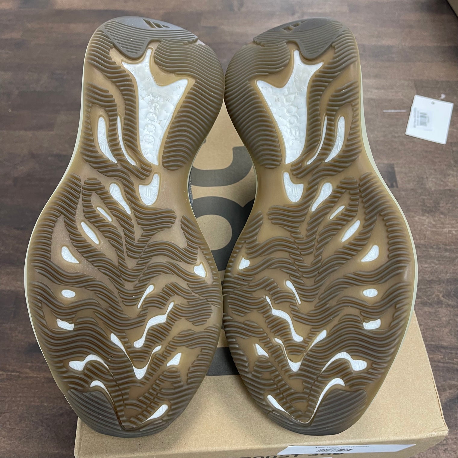Mist Yeezy 380 (USED)