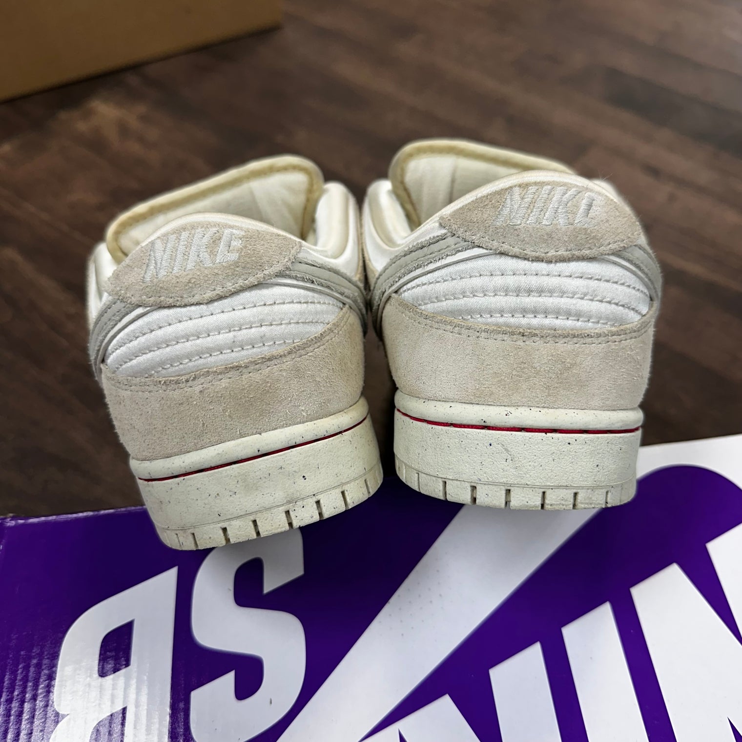 City of Love Nike SB Dunk Low (USED)